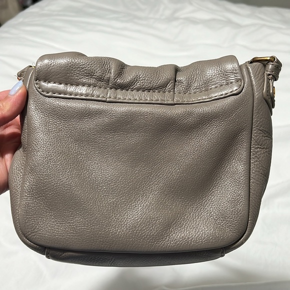 Marc Jacobs Taupe Crossbody Bag - Picture 3 of 11